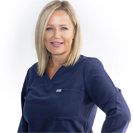 Leigh - Dental Assistant